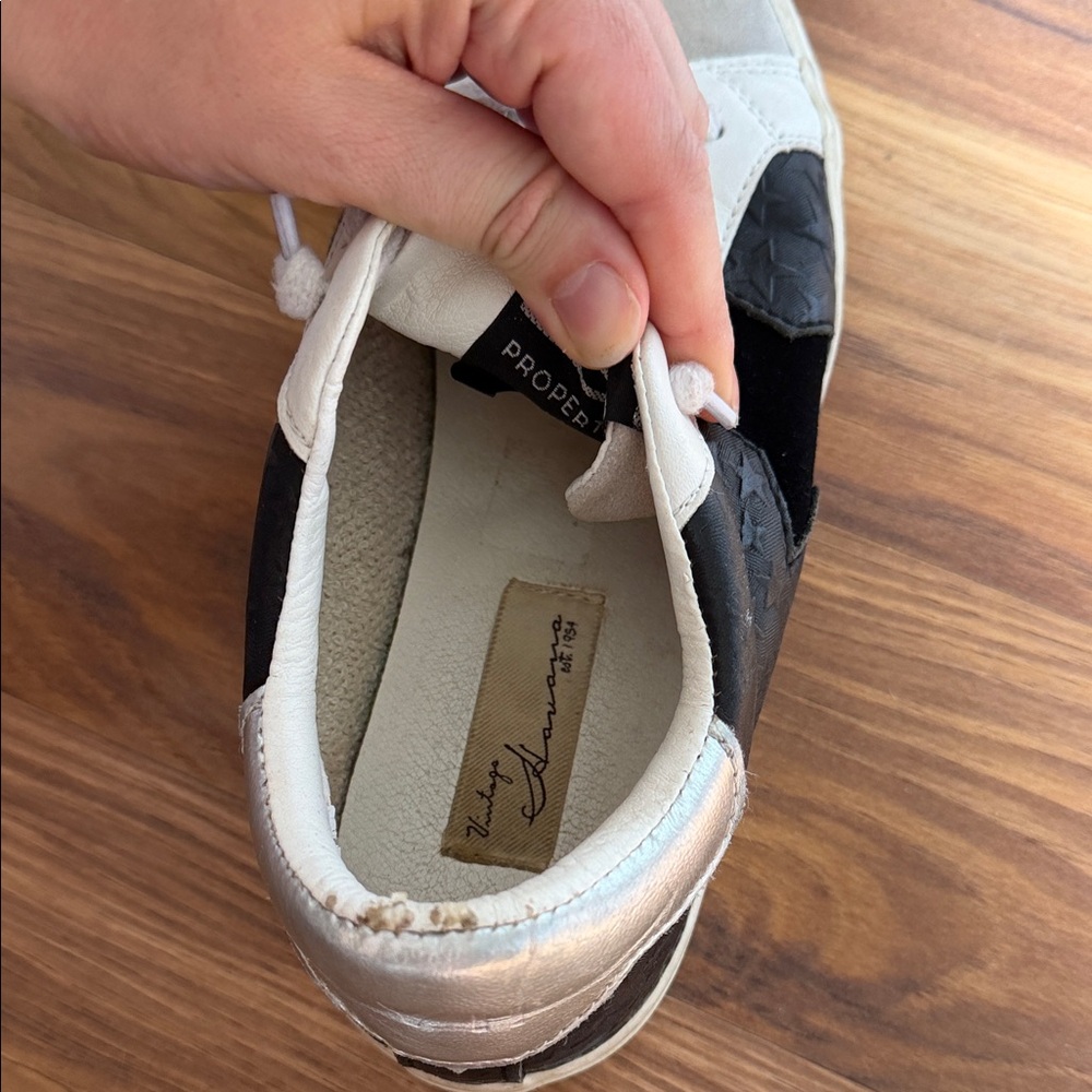 Vintage Havana Sneakers - Picture 3 of 5